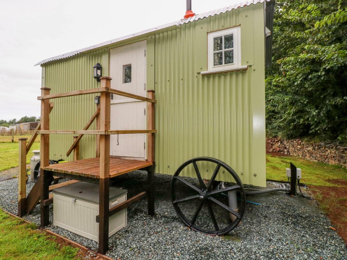 Shepherds Hut - The Crook Милфорд-Хейвен Экстерьер фото